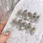 Rhinestone Manicure Wear Nail